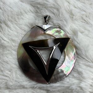 Chic Black and Silver Geometric Pendant Necklace